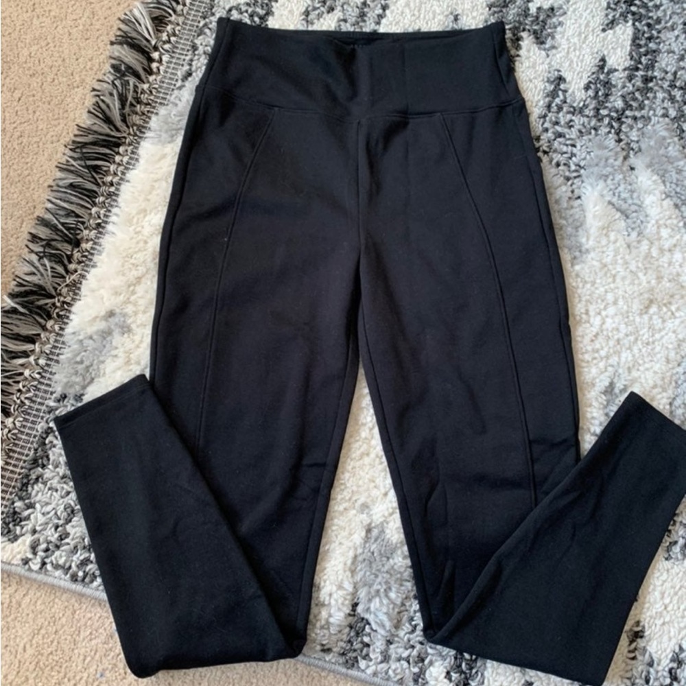 Assets by Spanx Ponte leggings